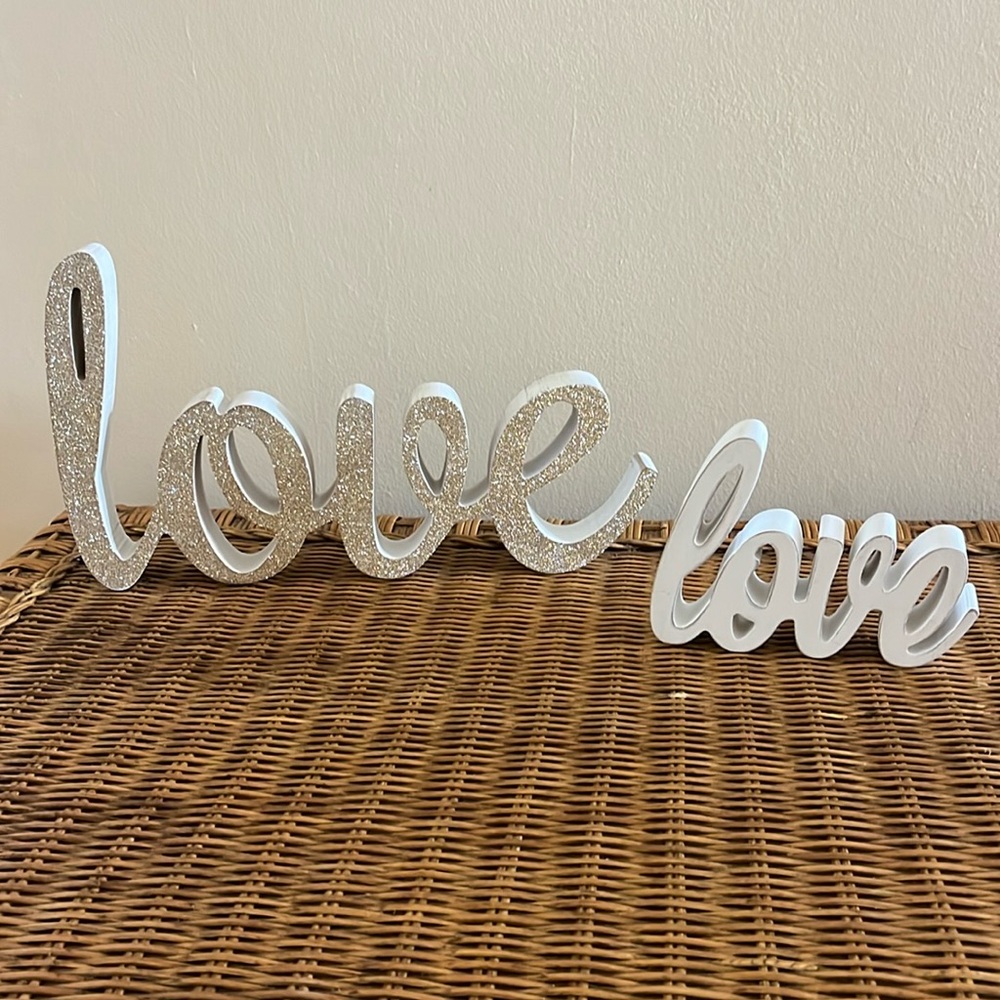 Love signs